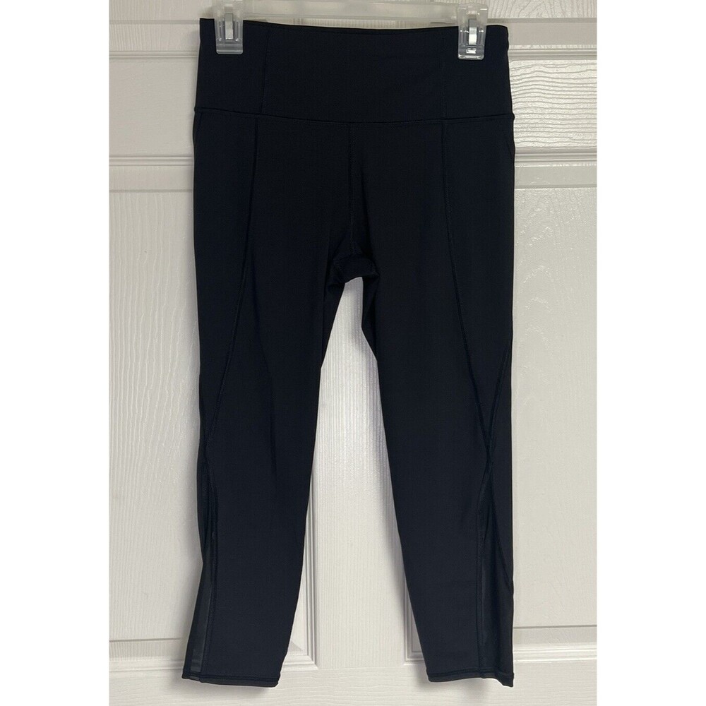 Athleta Black Lightning Leggings Size Small Double Pockets Zip Back Pocket